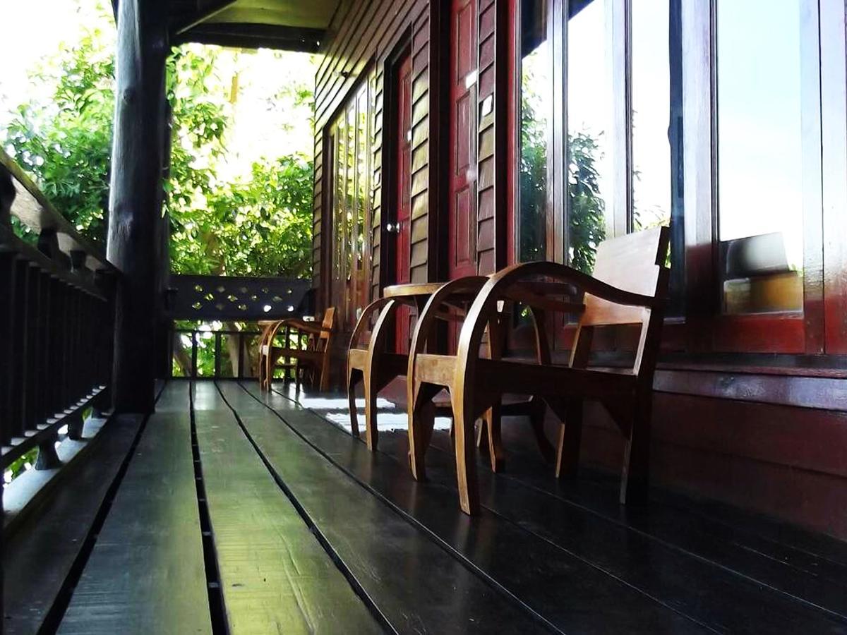 West Coast Beach Resort Ko Pha Ngan Exterior photo